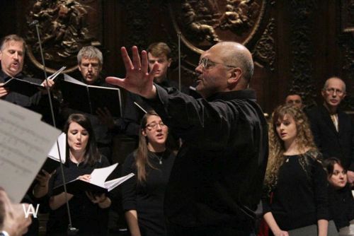 Pavlo Hunka conducting the Bulava Chorus