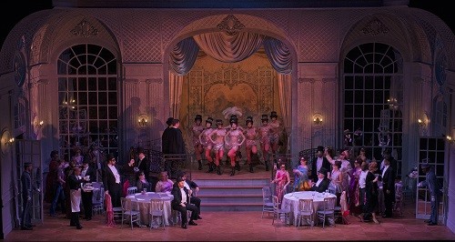 'Die Fledermaus' at Cincinnati Opera (Photo courtesy Cincinnati Opera)   