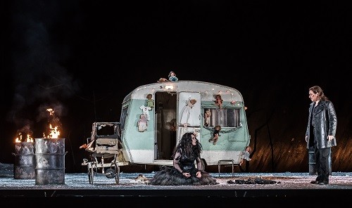 Il Trovatore by Verdi; Royal Opera House; Covent Garden; London, UK; 29 June 2016; Cast A: Lianna Haroutounian as Leonora; Francesco Meli as Manrico; Conuctor - Gianandrea Noseda; Director - David Bösch; Set and video designer - Patrick Bannwart; Costume designer - Meentje Nielsen; Lighting designer - Olaf Winter; Photo: © ROH Photographer: CLIVE BARDA