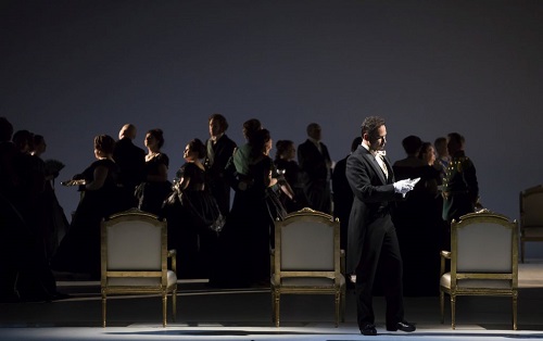 Mariusz Kwiecień (front) in 'Eugene Onegin' (c) Todd Rosenberg