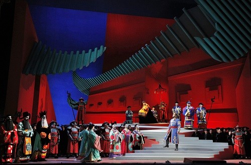 Act II Scene 2 of Turandot in the production by David Hockney (Photo: Cory Weaver/San Francisco Opera)