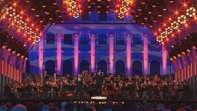 Love was in the air at Schönbrunn Palace for Vienna Philharmonic’s 2020 ...