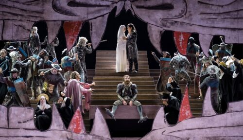 Zurich's new Il trovatore: a grotesque evening with four debuts, though not  without interest – Seen and Heard International