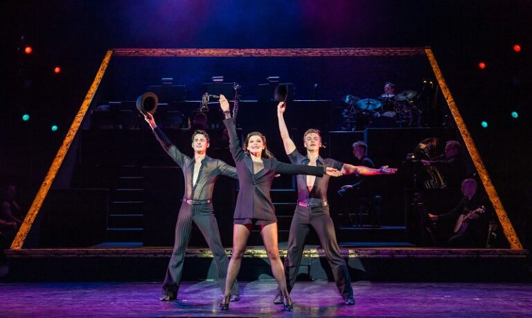 Chicago the Musical on tour in 2022 still razzle dazzles – Seen and ...