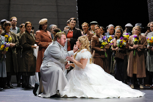 SF Opera and conductor Eun Sun Kim deliver a riveting Lohengrin – Seen ...